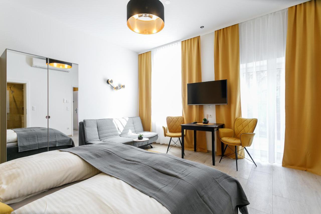 Wf-Apartment Westbahnhof Vienna Esterno foto