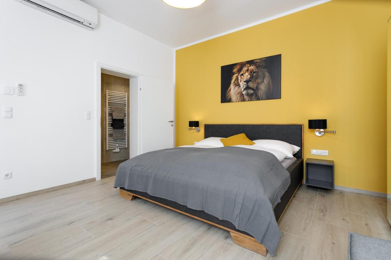 Wf-Apartment Westbahnhof Vienna Esterno foto
